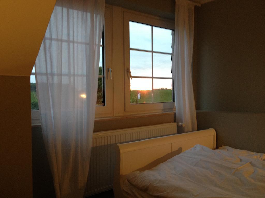Faehrhaus Mitling Mark Westoverledingen Habitación foto